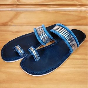Frayed Edge Toe Loop Sandals